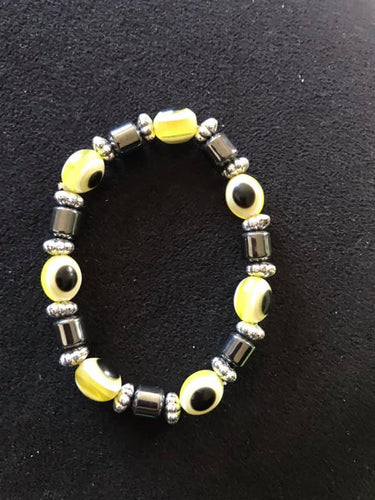 Evil eye bracelet-Yellow. One size fits all.