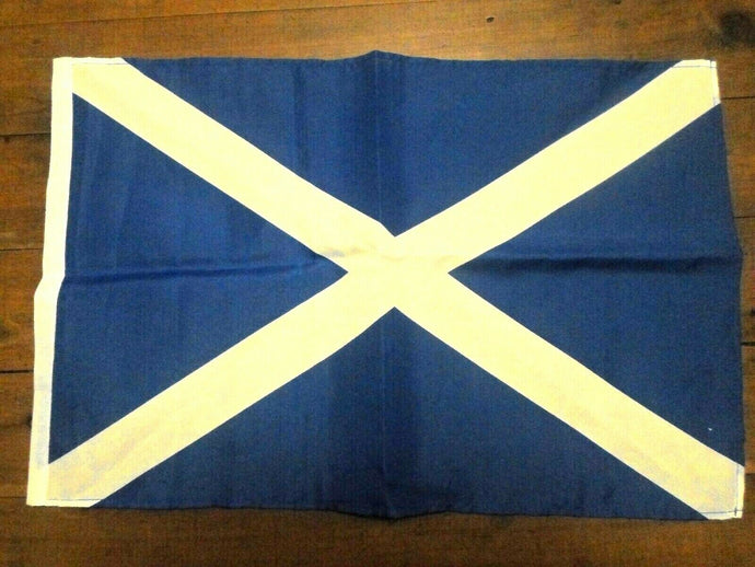 SCOTLAND ST ANDREWS Flag Handwaver size. 30 cm x 45 cm without stick. Second 2